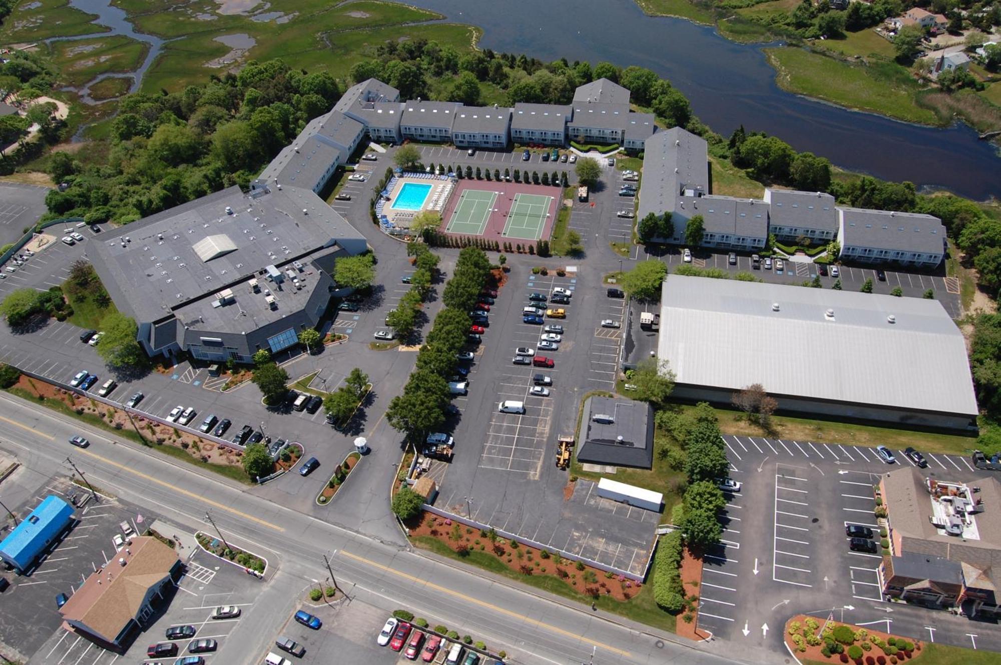 Hotel The Cove At Yarmouth West Yarmouth Exteriér fotografie